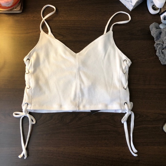 Hollister Tops - TIE TANK TOP